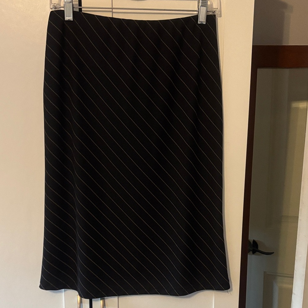 Mexx Black Midi Skirt with Diagonal White Pinstripes